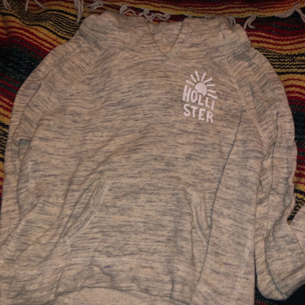 Hollister sweatshirt